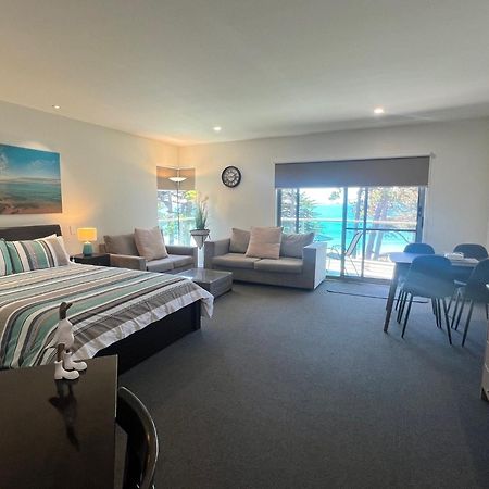 Phillip Island Holiday Apartments Cowes Bagian luar foto
